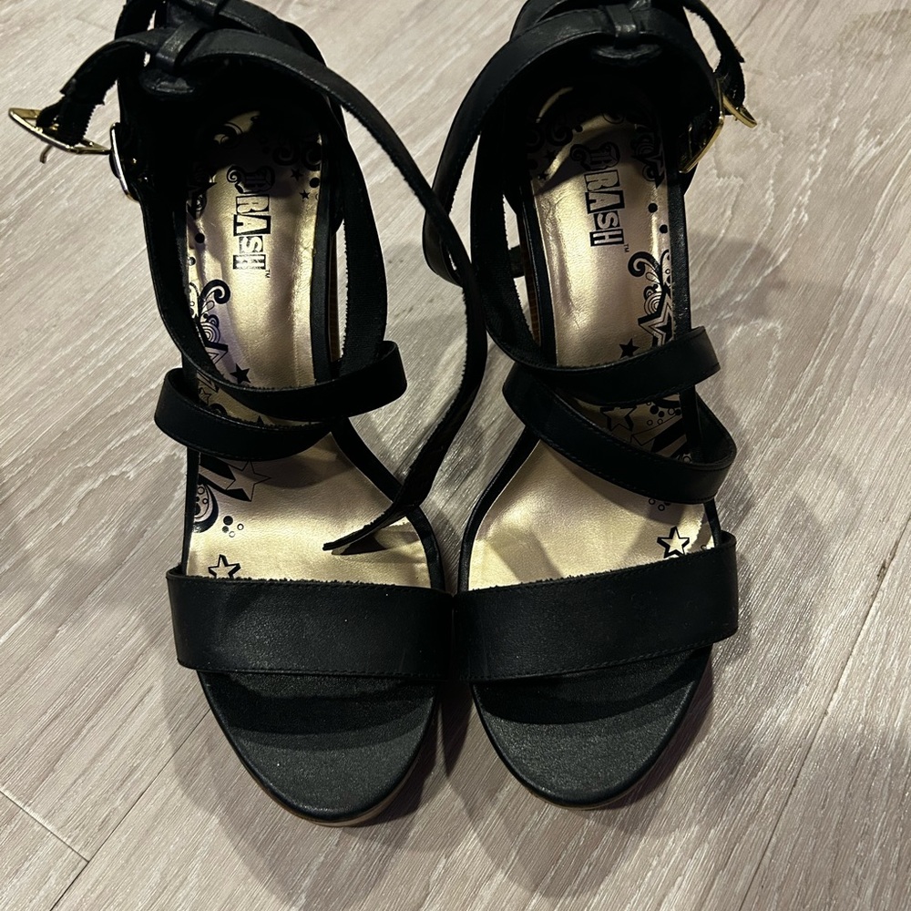 Liliana Black Strappy Heels with Gold Accents